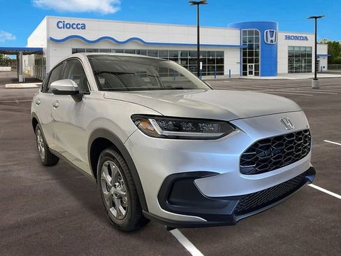 New 2026 Honda HR-V LX image 8