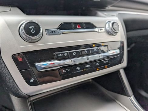 Certified 2022 Ford Explorer XLT w/ Equipment Group 202A image 14