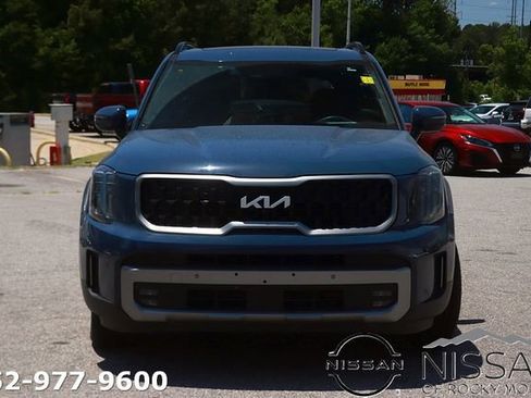 Used 2023 Kia Telluride SX Prestige X-Pro AWD/4WD image 2