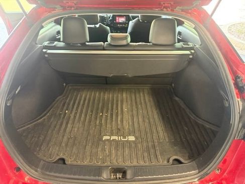 Used 2022 Toyota Prius XLE AWD/4WD image 20