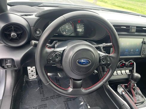 Used 2024 Subaru BRZ Limited RWD image 14