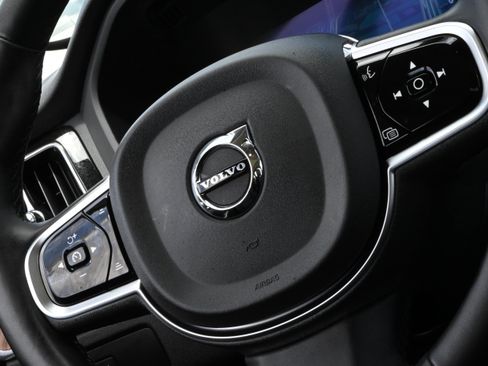 Used 2024 Volvo XC60 B5 Plus AWD/4WD image 24