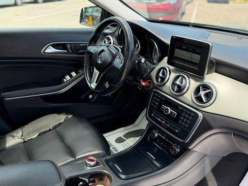 Used 2015 Mercedes-Benz GLA 250 w/ Premium Package image 6