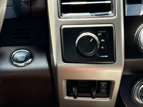 Used 2019 Ford F350 King Ranch w/ King Ranch Ultimate Package AWD/4WD image 26