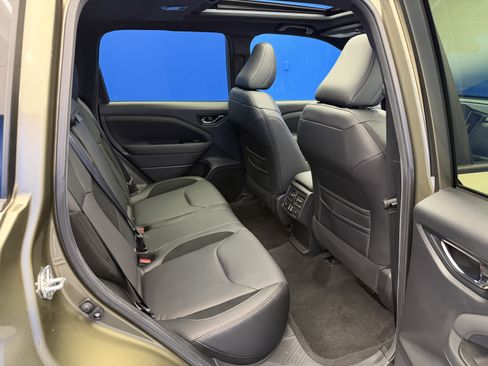 Certified 2026 Subaru Forester Touring AWD/4WD image 27