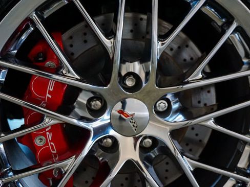 Used 2012 Chevrolet Corvette Grand Sport w/ 2LT Preferred Equipment Group RWD image 73