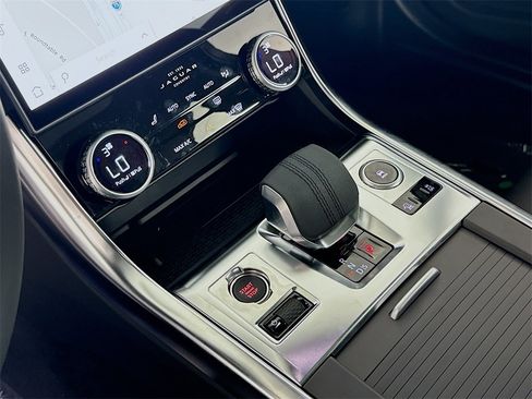 New 2024 Jaguar XF R-Dynamic SE image 17