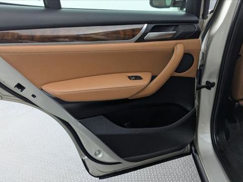 Used 2017 BMW X3 sDrive28i RWD image 16