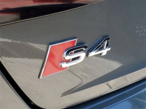 Used 2023 Audi S4 Premium Plus image 8