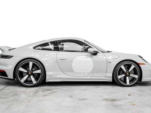 Used 2023 Porsche 911 Sport Classic image 44