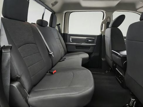 Used 2019 RAM 1500 Warlock AWD/4WD image 27