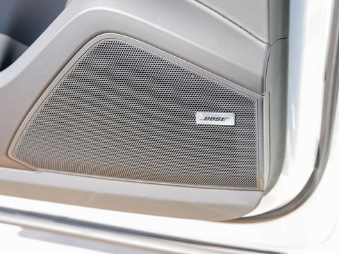 New 2025 Porsche Cayenne S image 22