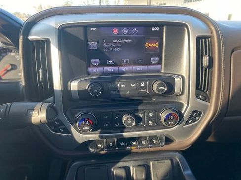 Used 2014 GMC Sierra 1500 SLT w/ SLT Crew Cab Value Package image 22