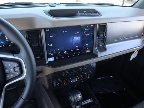 New 2025 Ford Bronco Big Bend image 5