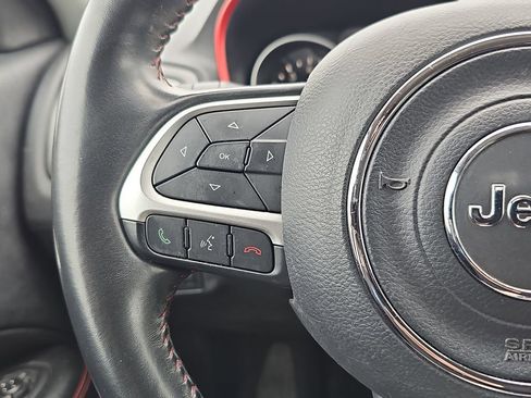 Used 2019 Jeep Compass Trailhawk image 16