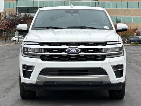 Used 2024 Ford Expedition Max Limited image 9