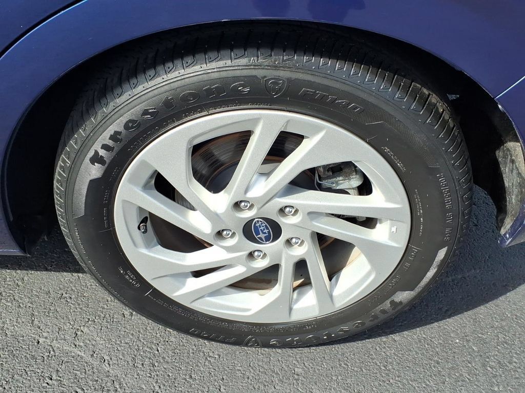 Used 2024 Subaru Impreza 2.0i AWD/4WD image 9