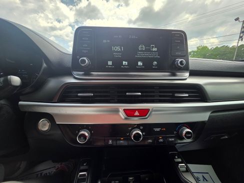 Used 2020 Kia Telluride S FWD image 10