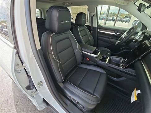 New 2026 GMC Terrain Denali image 18