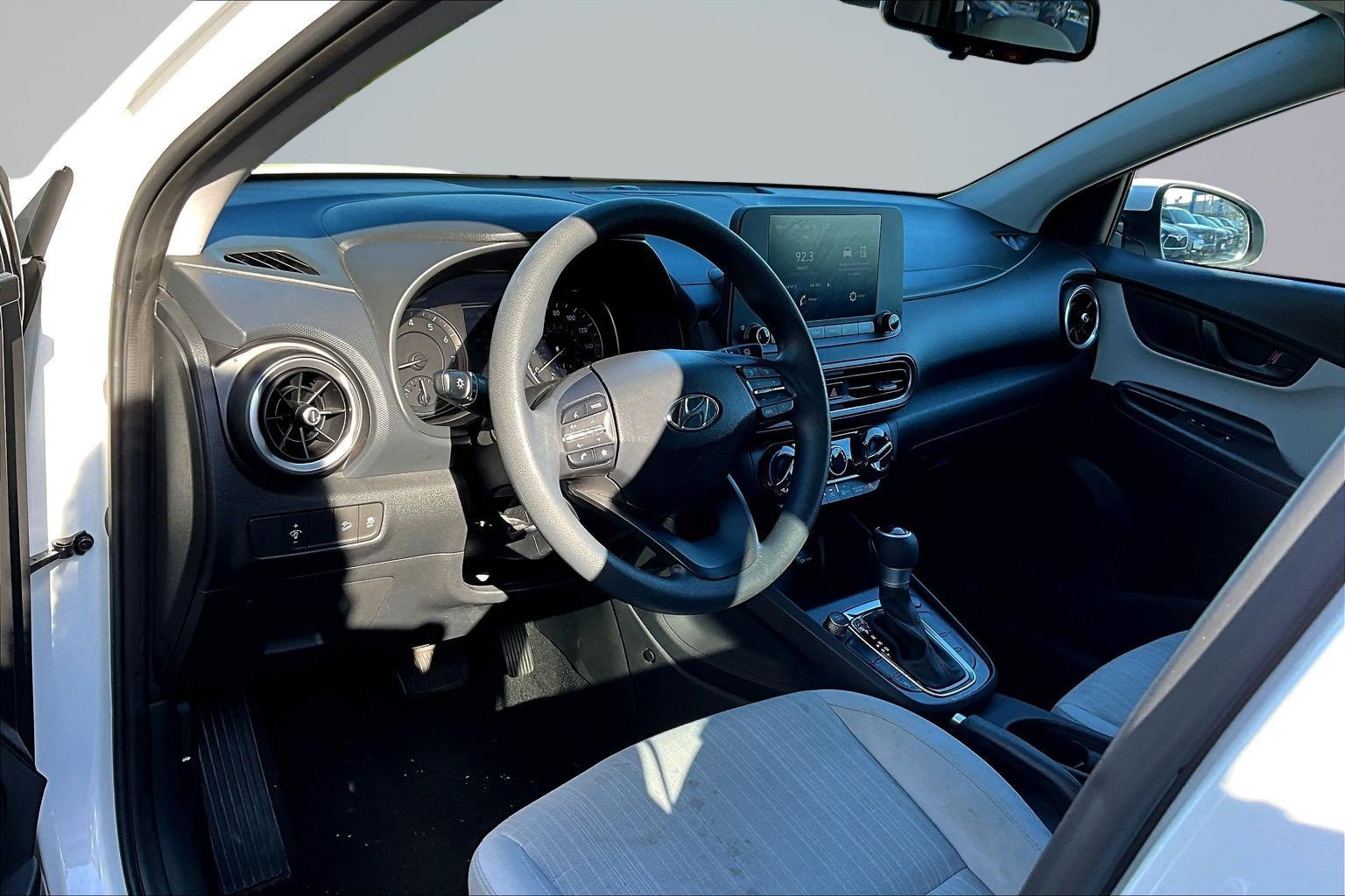 Used 2023 Hyundai Kona SEL FWD image 13
