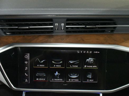 Used 2022 Audi A6 Premium Plus image 33