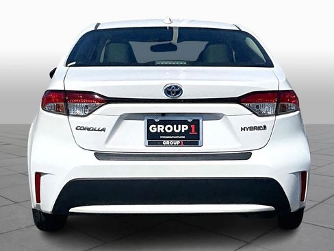 Used 2020 Toyota Corolla LE w/ Carpet Mat Package (TMS) image 5