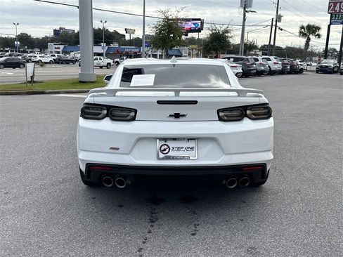 Used 2022 Chevrolet Camaro SS image 7