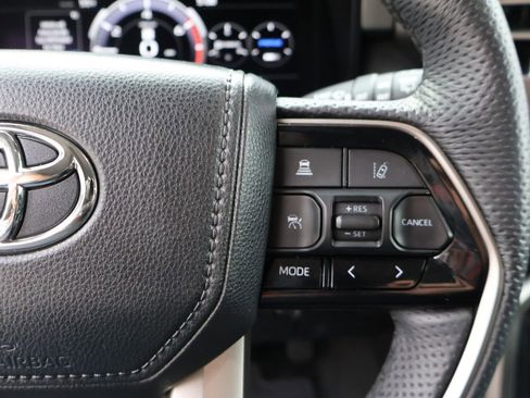 Used 2024 Toyota Sequoia Limited image 42