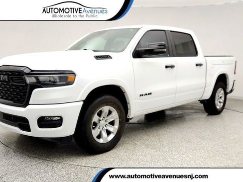 Used 2025 RAM 1500 Big Horn image 1