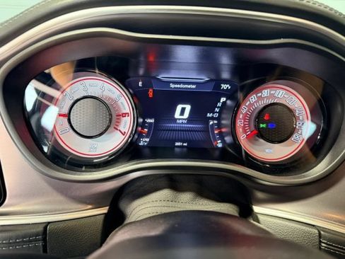 Used 2022 Dodge Challenger R/T Scat Pack RWD image 10