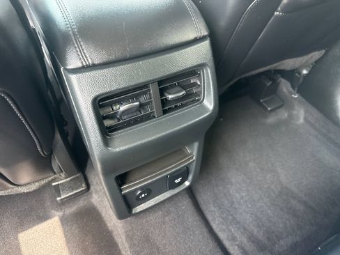 Used 2023 Ford Edge SEL w/ Convenience Package AWD/4WD image 19