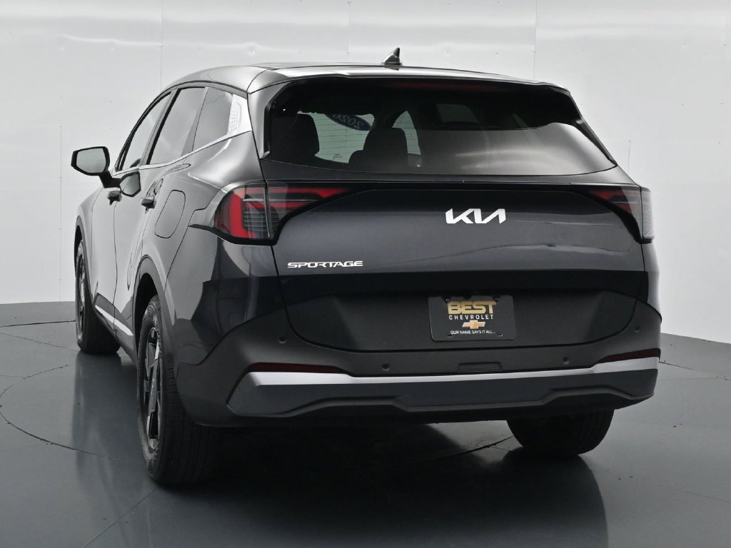 Used 2026 Kia Sportage LX FWD image 6
