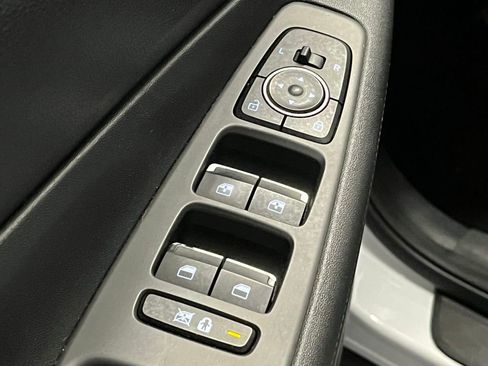 Used 2019 Hyundai Santa Fe SEL image 14