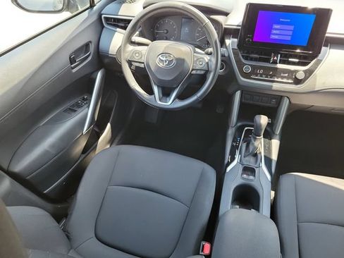 Used 2023 Toyota Corolla Cross LE w/ Moonroof Package AWD/4WD image 13