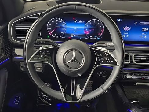 Certified 2026 Mercedes-Benz GLS 580 4MATIC image 31