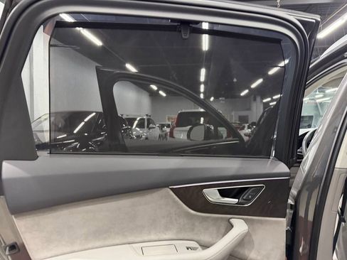 Used 2020 Audi Q7 3.0T Prestige AWD/4WD image 23