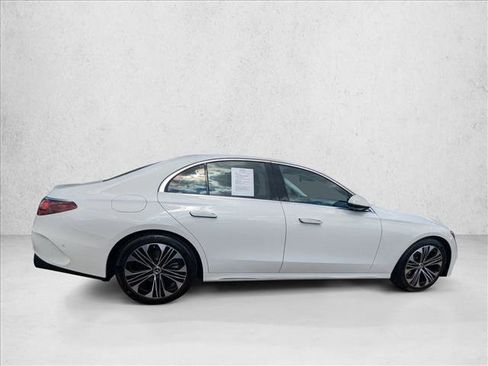 Certified 2025 Mercedes-Benz E 350 4MATIC Sedan w/ Winter Package image 4