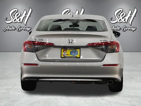 Used 2023 Honda Civic Sport image 18