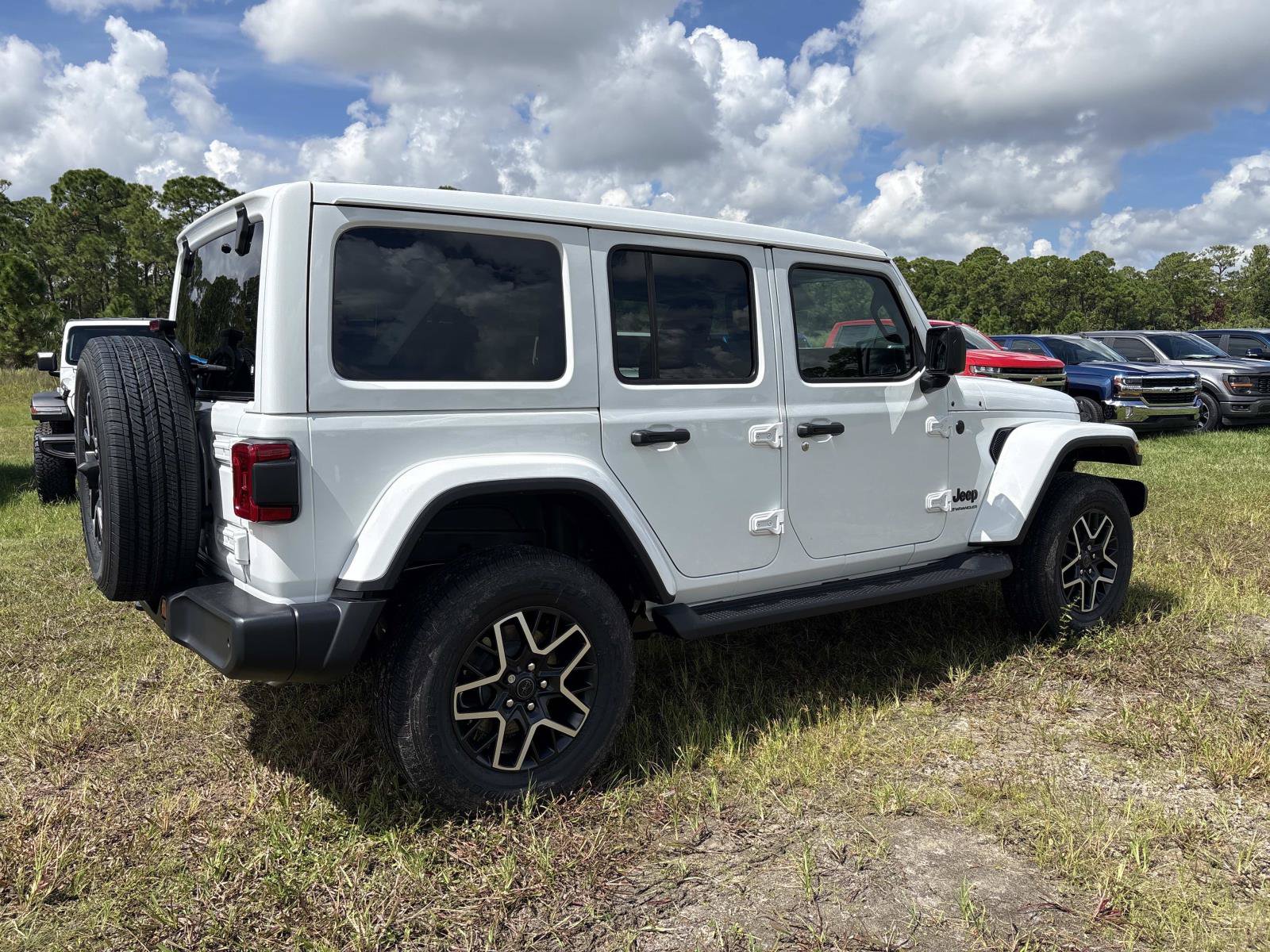 New 2027 Jeep Wrangler Unlimited Sahara AWD/4WD image 3