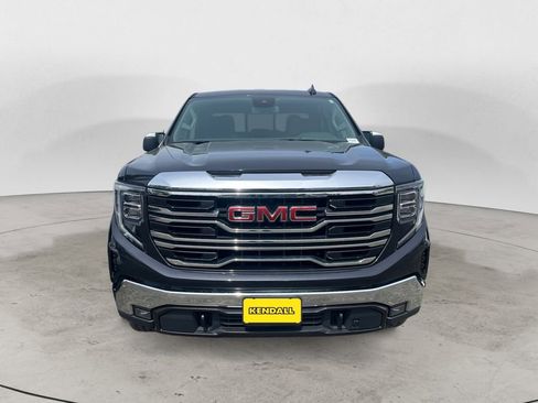 Used 2024 GMC Sierra 1500 SLT w/ SLT Premium Package image 3