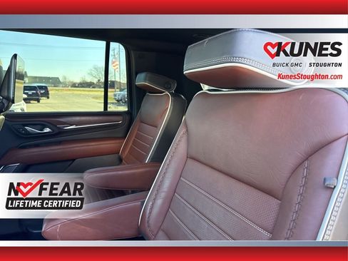 Used 2023 GMC Yukon XL Denali Ultimate image 40