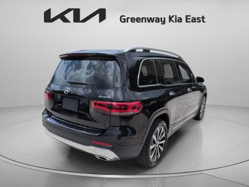 Used 2022 Mercedes-Benz GLB 250 4MATIC image 6