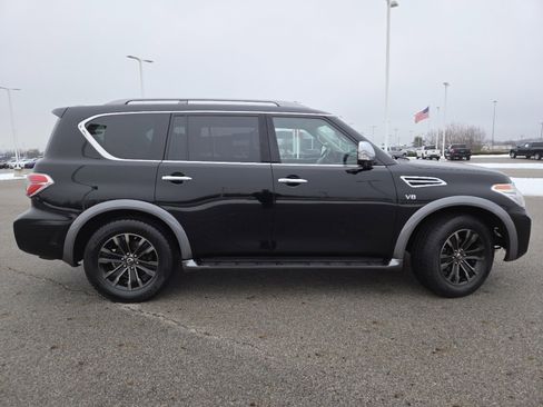 Used 2018 Nissan Armada Platinum image 19