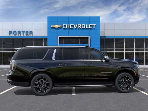 New 2025 Chevrolet Suburban Premier w/ Sun And Tow Package image 29