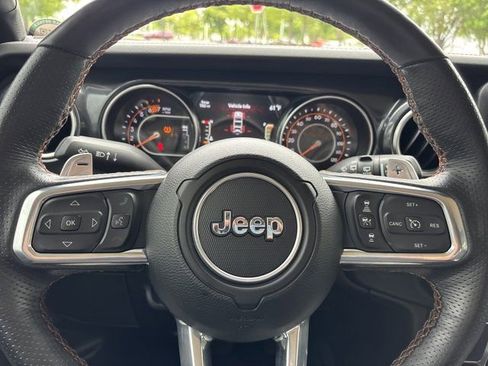 Used 2023 Jeep Wrangler Unlimited Rubicon 392 AWD/4WD image 31