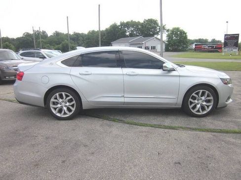 Used 2019 Chevrolet Impala Premier FWD image 6