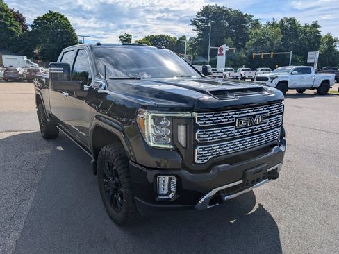Used 2021 GMC Sierra 2500 Denali w/ Denali Ultimate Package AWD/4WD image 8