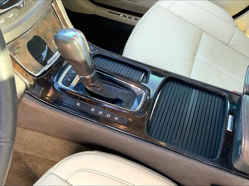 Used 2014 Lincoln MKS AWD w/ Equipment Group 201A image 16