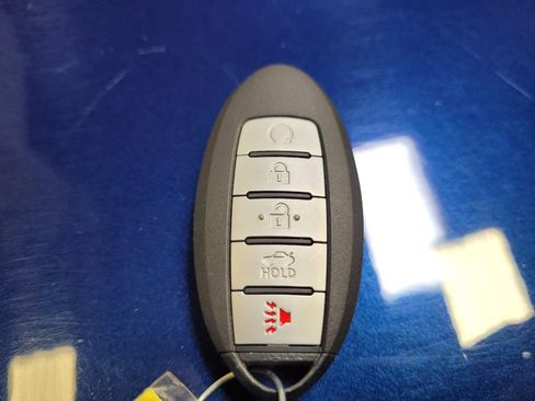 Used 2022 Nissan Altima 2.5 SR FWD image 32