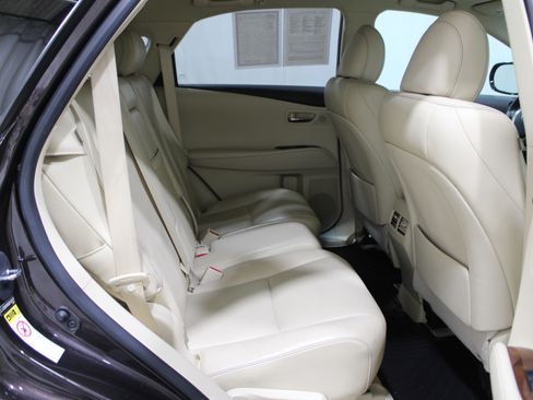 Used 2013 Lexus RX 350 AWD w/ Navigation Pkg image 26